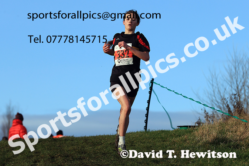 Girls under-15s 2024 NECAA Cross Country Champs., Temple Park, South Shields. Photo: David T. Hewitson/Sports for All Pics